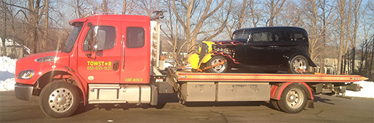 Hauling hot rod cars in Connecticut using Towstar